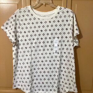 Sonoma Short Sleeve White with Black Geometric Print T Shirt. Size XXL